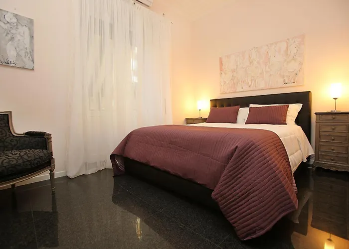 Amica Roma Guest House