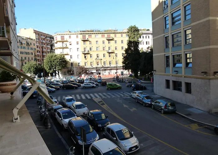 Amica Roma Guest House